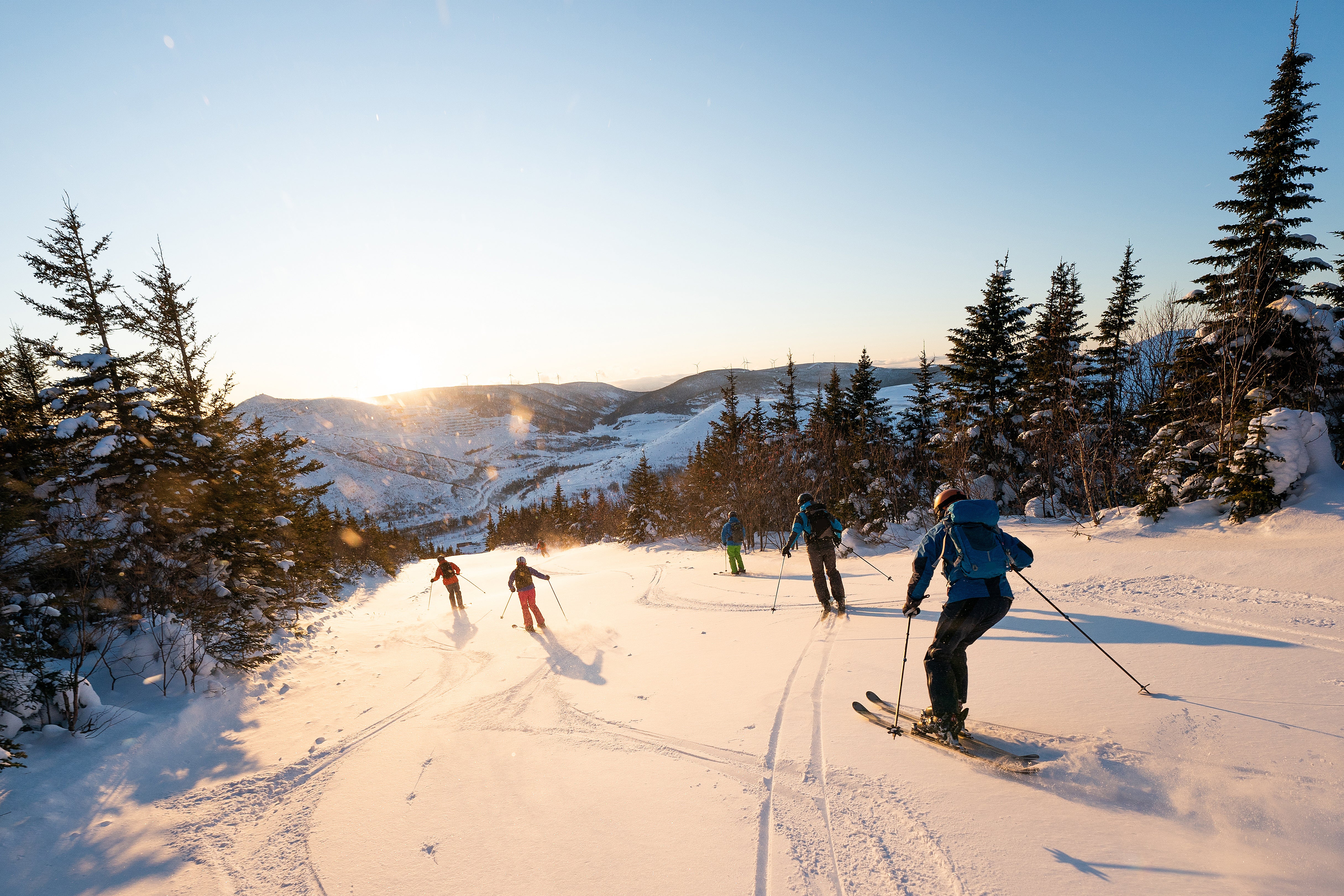 Embrace the Chill: Environmentally Friendly Winter Recreation